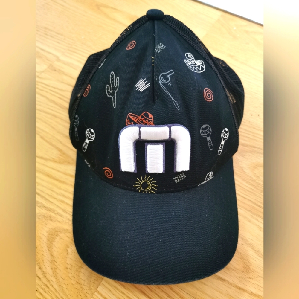 Travis Mathew Black Fiesta Inferno Snapback Hat Mesh Trucker Golf